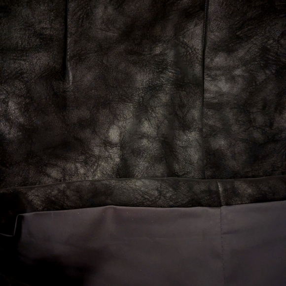 Guess Mini Skirt - Picture 5 of 7